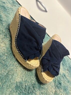 Kenneth Cole Navy Knot-Front Espadrille Wedge Mules - Women